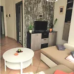 Bj Szallas Apartment *