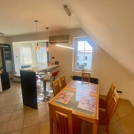 Apartment Bj Szallas Zalaegerszeg